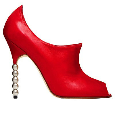 Manolo Blahnik high heels shoes