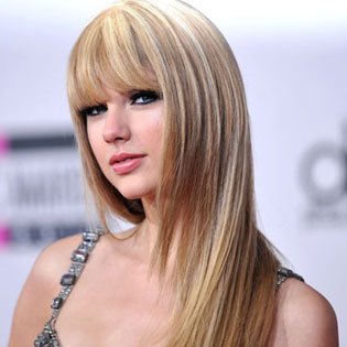 Taylor Swift New Hairstyle