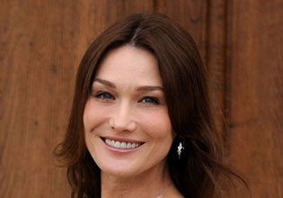 Carla Bruni Is a Botox Victim