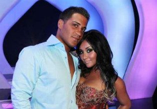 Snooki Is Pregnant, Going to Wed Jionni LaValle