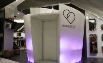 Bodymetrics pod Helps Choose the Right Jeans