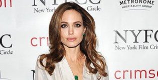 Celebrity Fashion Trend: Leather Skirts