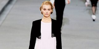 How to Wear a Short Jacket