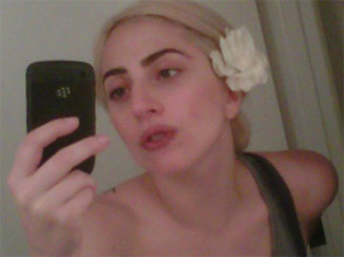 Lady Gaga without Makeup