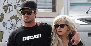 Lady Gaga and Taylor Kinney Call it Quits