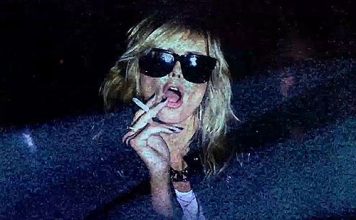 Heidi Klum Sings for Hunger