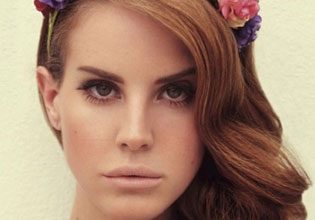 Lana Del Rey Wears Birds as Hair Accessory