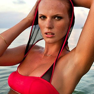 Anne Vyalitsyna