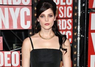 Ashley Greene Is Not Rushing to Get Married