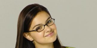 Modern Family's Ariel Winter Sues Her Own Mother