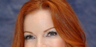 Marcia Cross Has No Wrinkles at 50