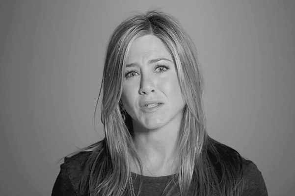 Jennifer Aniston against shooting in American Schools