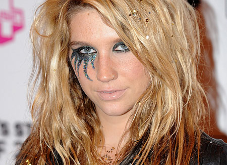 Singer Kesha