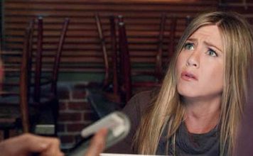 Internet Addicted Jennifer Aniston in Sky Broadband Video