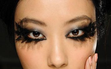Fake Lace Lashes by Chanel