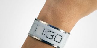 E Ink Thinnest Wristwatch