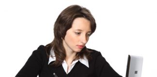 10 Tips How to Appear Hard-Working in the Office