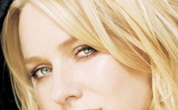 Naomi Watts' Makeup Artist Shares Her Beauty Secrets