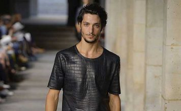 $ 91,500 for a Hermes T-Shirt