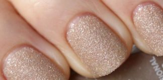 Men Don't Care about Woman's Manicure