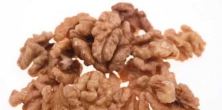 Walnuts Reduce Diabetes Risk in Women by 25%