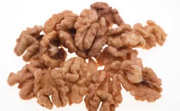 Walnuts Reduce Diabetes Risk in Women by 25%
