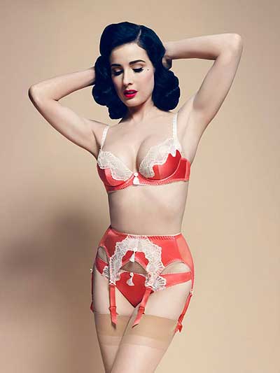 2013dita-von-teese-lingerie