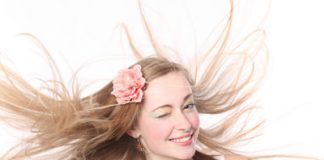 How to Use Hair Oil?