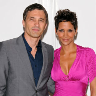 Halle Berry Weds Olivier Martinez