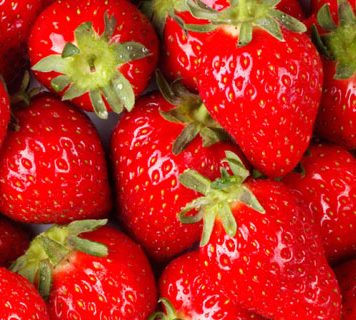 Strawberry to Provide White Teeth