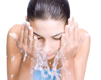 Water Does Not Help Your Skin