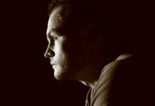 Lonely Men & Jobless Women More Prone to Suicide