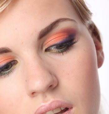 What Do Men Look at First in a Woman?