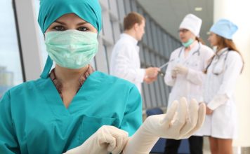 Women – Why We Should Stop Putting on a Brave Face