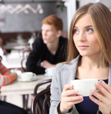 12 Signs of a Disastrous First Date