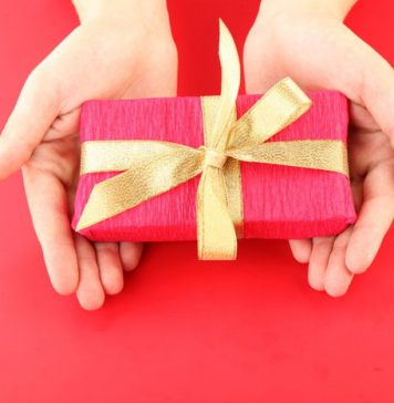 Gift Guide – The Best of Men’s Accessories on the High Street