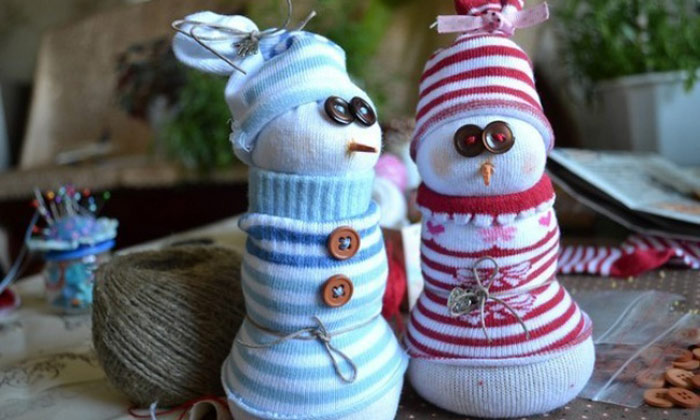 sock-snowman