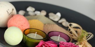 7 Biggest Lies of Cosmetic Ads