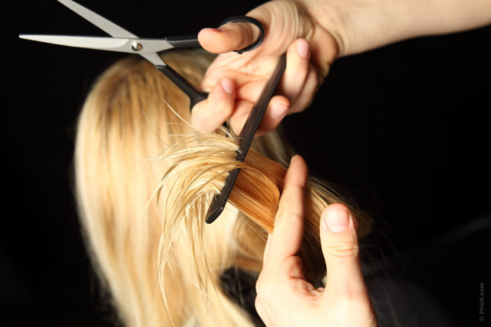 700-hair-haircut-scissors-hairdresser-hairstyle-beauty-salon-blonde