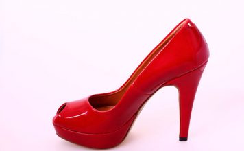 6 Ways to Get Rid of Shoe Odor