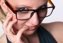 5 Reasons Why It’s Better to Choose Laser Eye Surgery Over Opticians