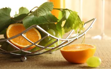 7 Ways to Clean a Microwave Oven