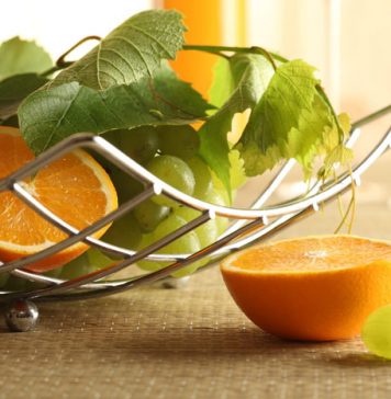7 Ways to Clean a Microwave Oven