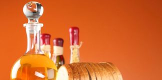 20 Vinegar Uses around the Home