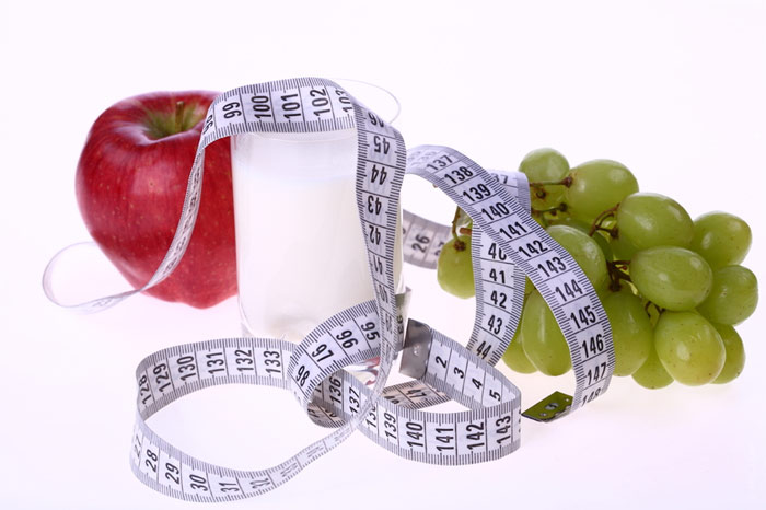 700-weight-loss-gain-fat-food-diet-waistlilne-waist-belly-apply-grape-milk