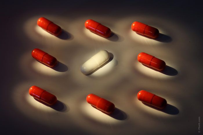 700-pills-doctor-tablet-medication-birth-control