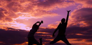 Holiday Romance: For and Against love