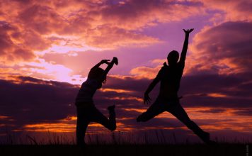 Holiday Romance: For and Against love