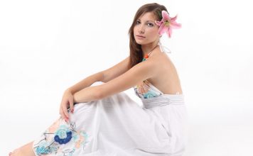 How to Combine White Clothes?