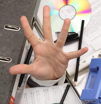 11 Questions Not Letting You Get Rid of Useless Things